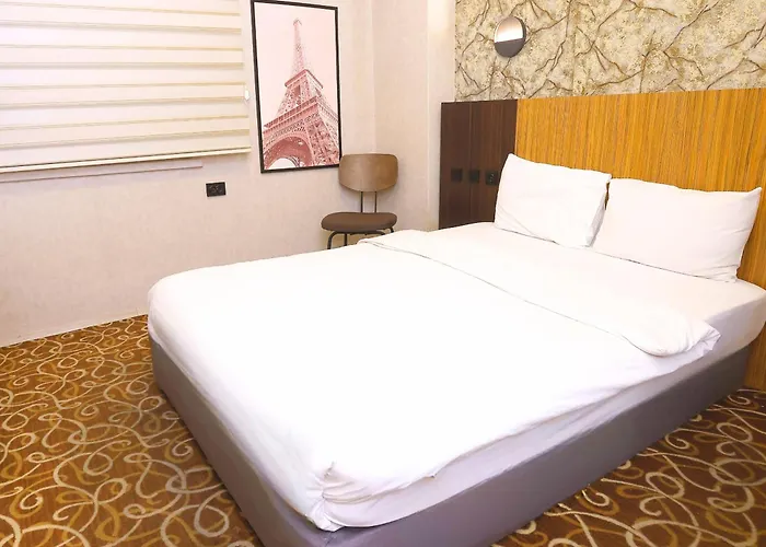 Esin Hotel