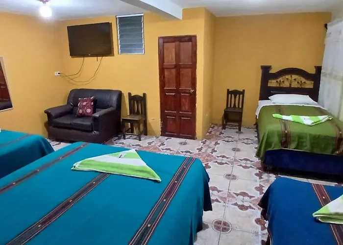 Dog friendly hotels Los Angeles Panajachel