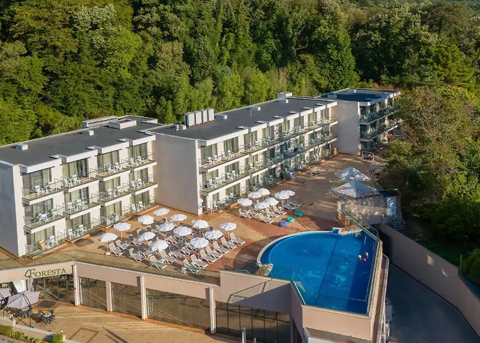Grifid Foresta (Adults Only)