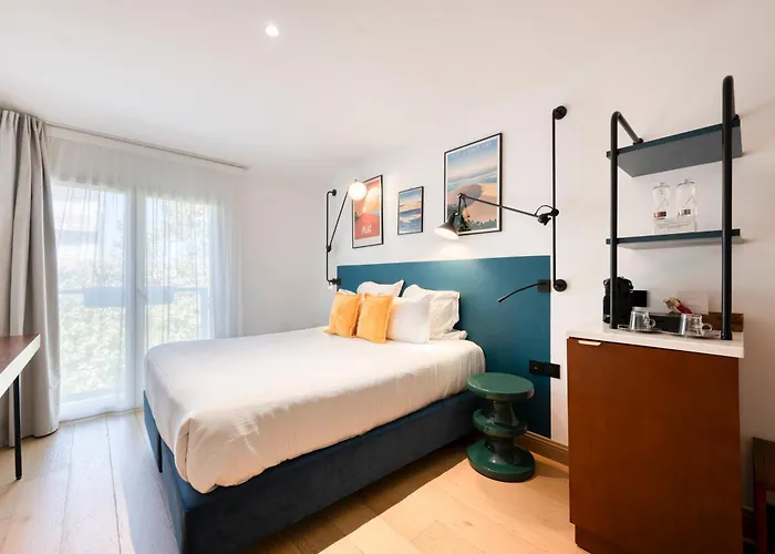 Urban Style Victoria Boutique Hotel