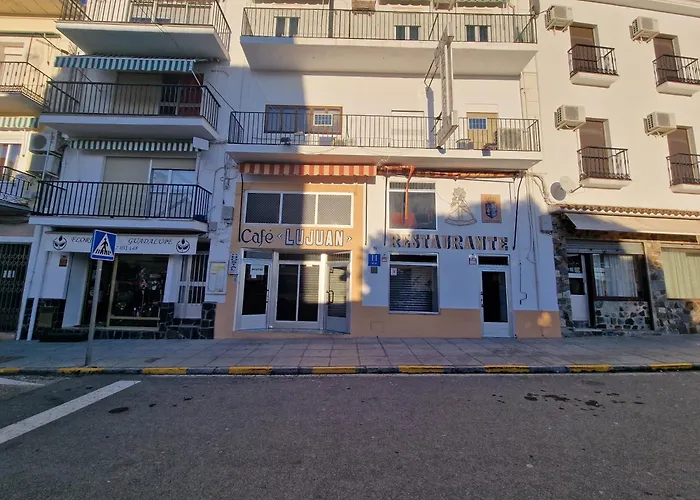 Hostal Lujuan