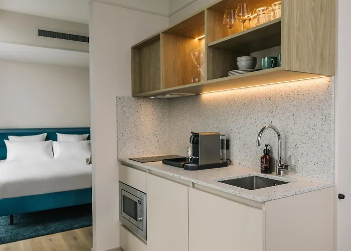 Social Hub Amsterdam City Extended Stay