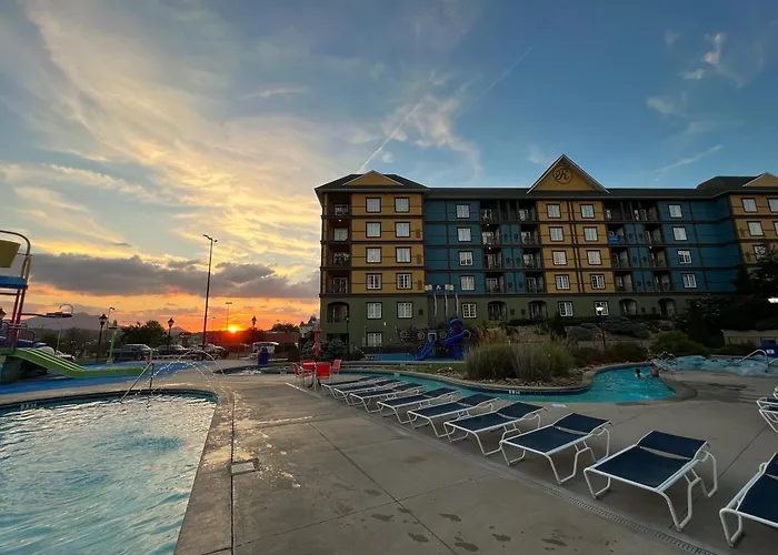 3 star hotel: The Resort At Governor'S Crossing