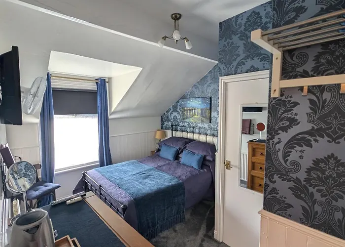 4 star hotel: Westfield House