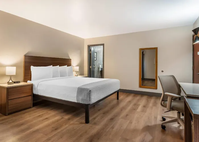 Hotel: La Luna Inn, An Ascend Collection Hotel