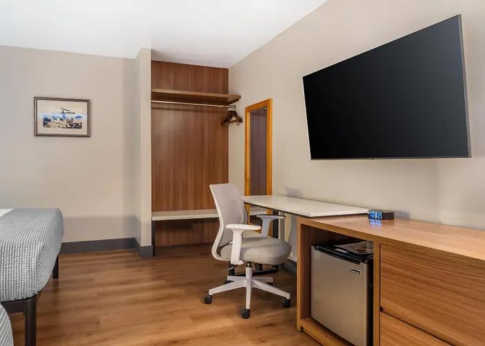 Hotel: La Luna Inn, An Ascend Collection Hotel