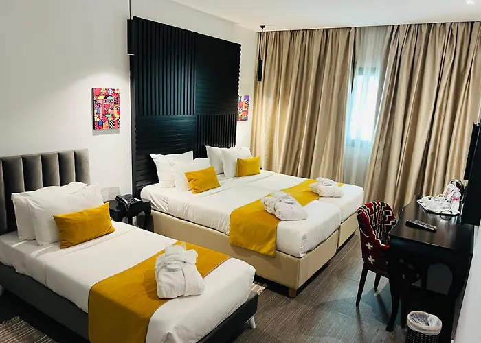 Hotel Lac Leman, LES BERGES DU LAC