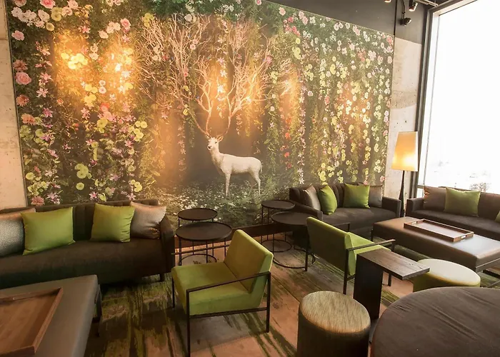 Cheap hotel: Hampton Inn Chicago Mccormick Place
