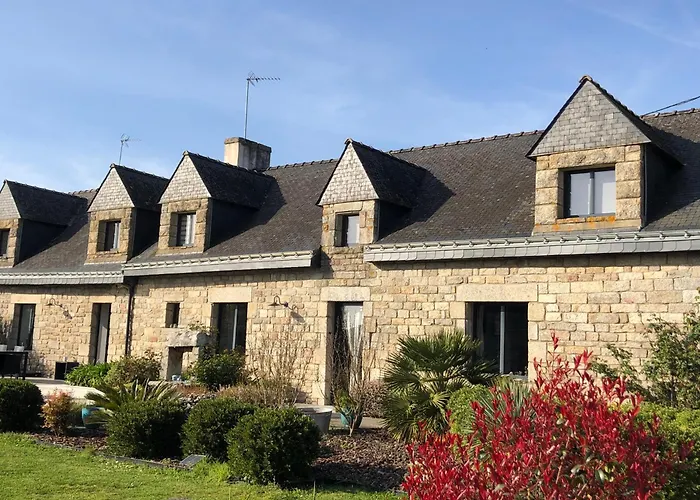 Hôtel avec vue: Entre terre et mer