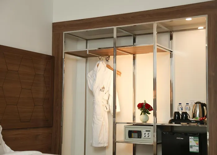 Diwan Rose Hotel