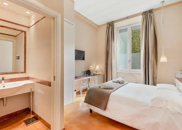 Aurora Garden Lodging - Rooms & Apartment