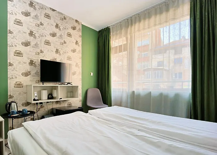 Hotel Leda