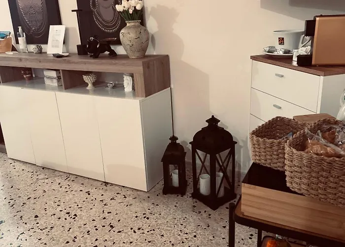 Giovanna Home