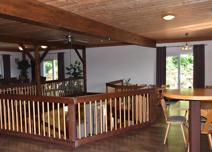 Gasthaus und Pension Halli-Galli