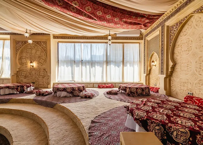 Alladin Capsule Hotel