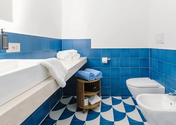 Luxury hotel only: Hotel Rivage