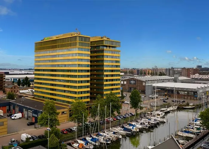 Hôtel pour familles: Holiday Inn Express Amsterdam - North Riverside By Ihg