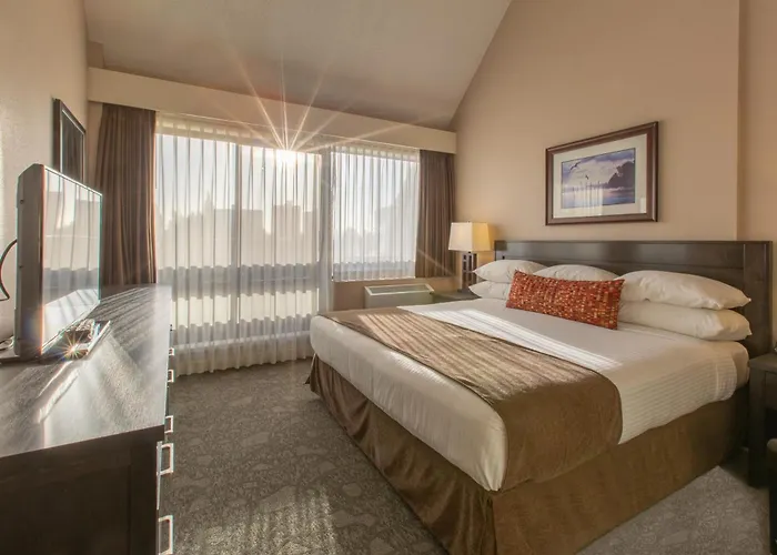 Resort: The Embassy Inn