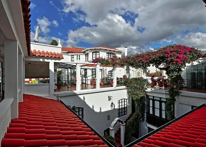 El Hotel de Su Merced