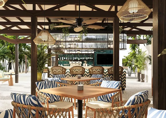 Cheap hotels Voco Surfside Aruba By Ihg