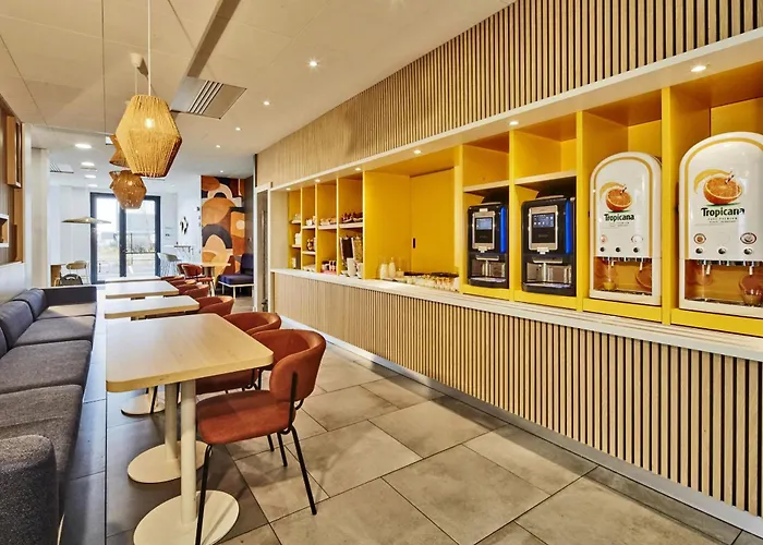 Kyriad Eco - Clermont Ferrand Estaing