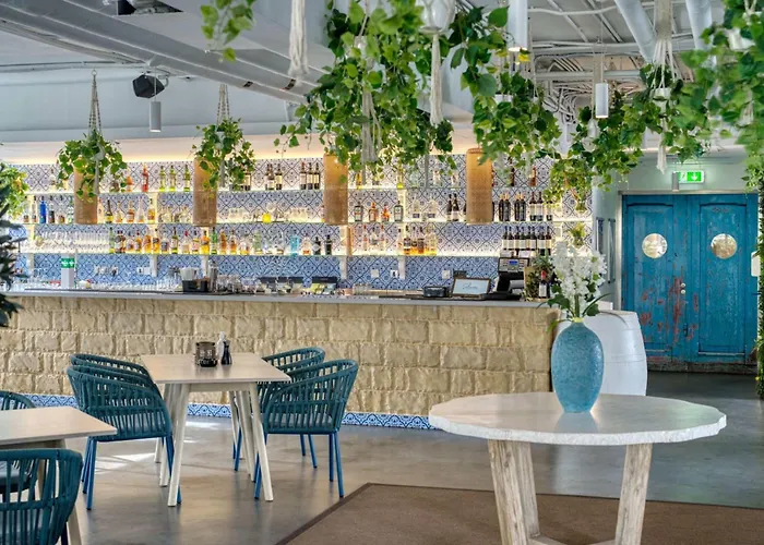 Resort: Tryp By Wyndham Dubai