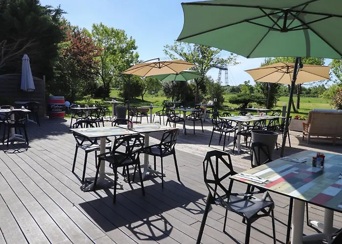 Hôtel-Restaurant La Belle Poule -