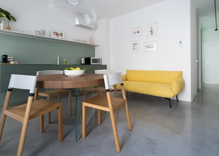 Vivo Rooms