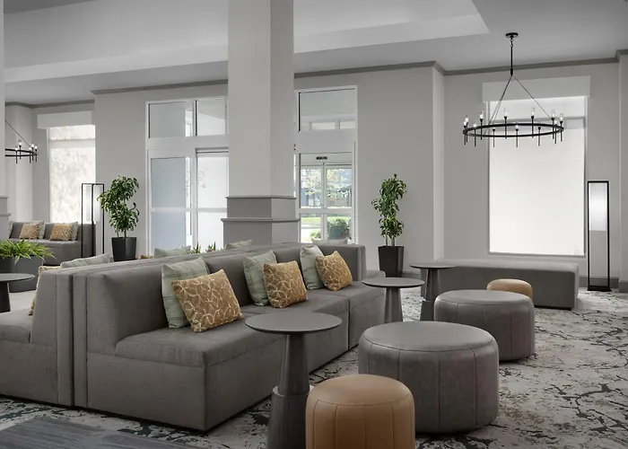 Hotels with pool Hilton Garden Inn Annapolis