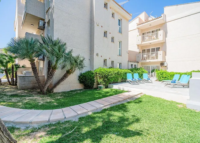 Apartamentos Massol