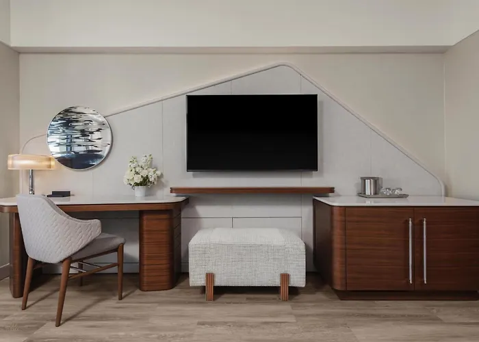 Resort: Manchester Grand Hyatt San Diego