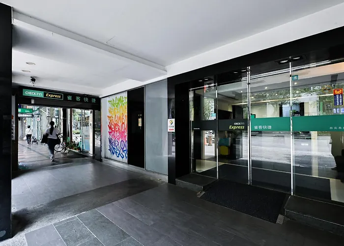 Boutique hotel only: Check Inn Express Taipei Yongkang