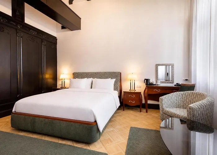 Brovaria Boutique Hotel Stary Rynek - Old Town Square
