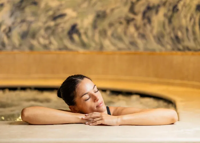 Hotel with pool: Hotel La Gardenia & Villa Oleandra