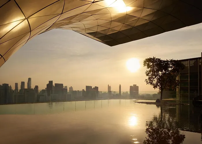 Beach hotel: Waldorf Astoria Bangkok