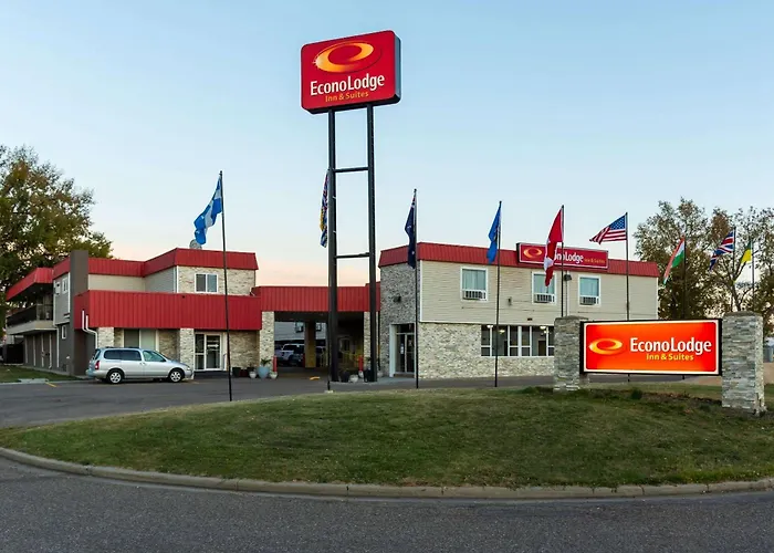 Econo Lodge Inn & Suites