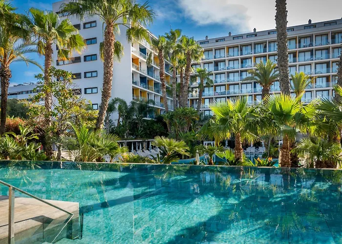 Hôtel accueillant les animaux: Aqua Hotel Silhouette & Spa - Adults Only