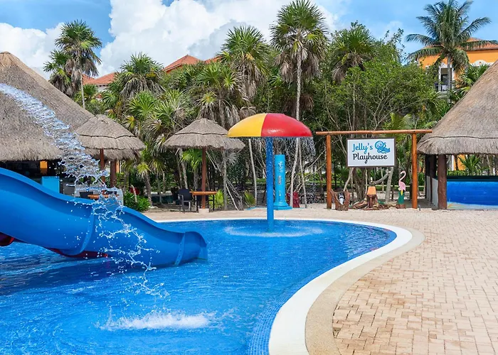  Ocean Coral & Turquesa All Inclusive (Adults Only)