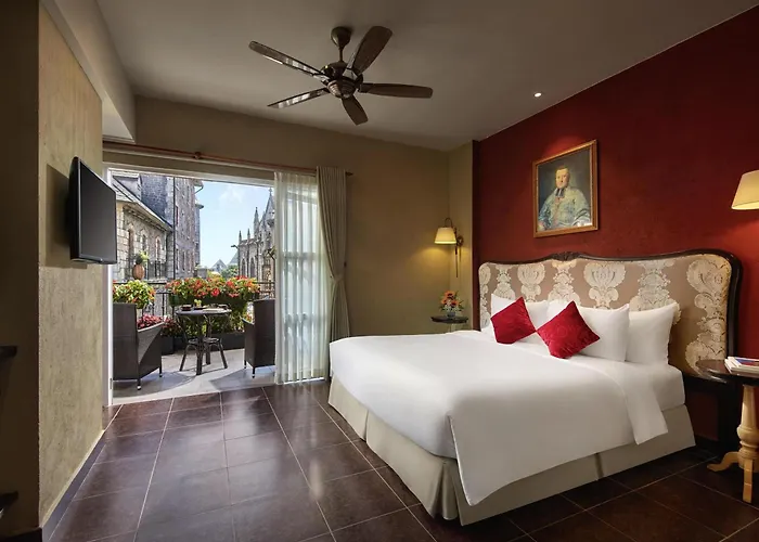  Mercure Danang French Village Bana Hills