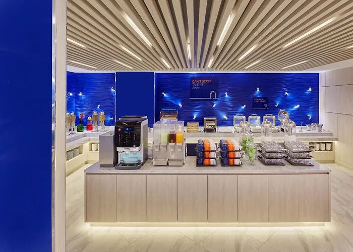 Hotels with a view Holiday Inn Express Pattaya Central By Ihg
