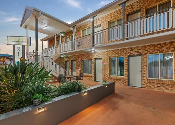 Airport Clayfield