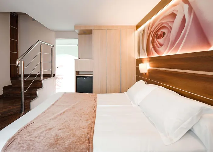 KAKTUS Hotel Volga