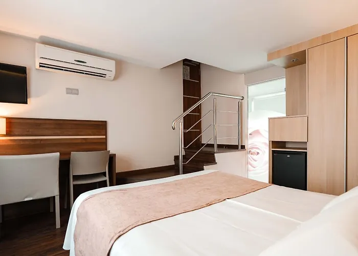 KAKTUS Hotel Volga