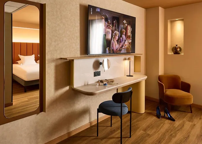 Hotel De France