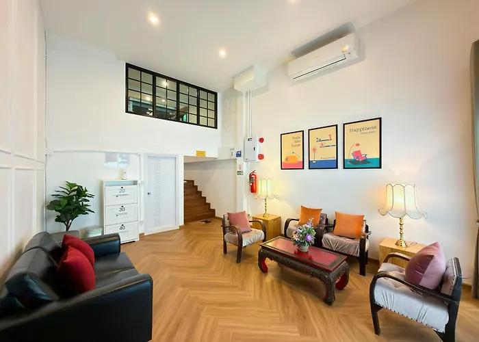  Sleep Walker Poshtel