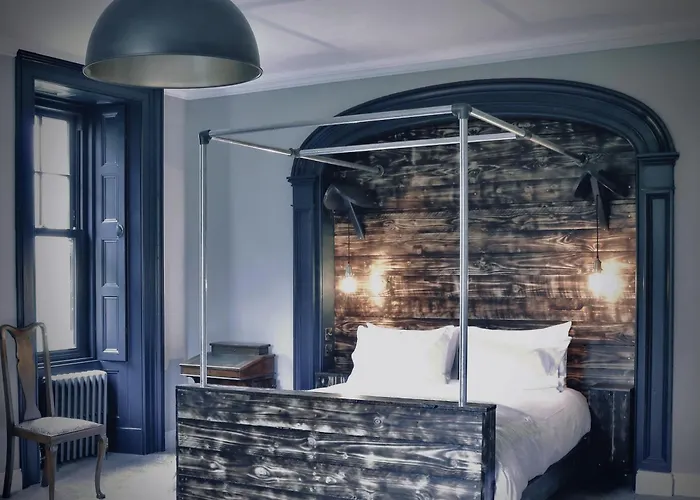 Cheap hotels Suie Hunting Lodge