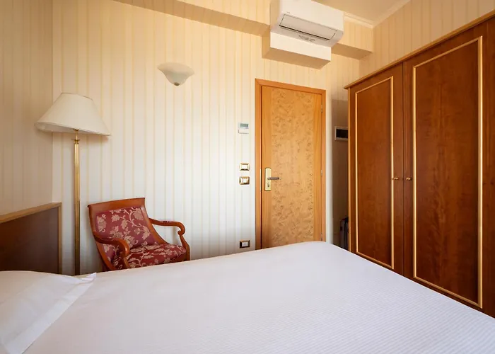 Hotel Byron
