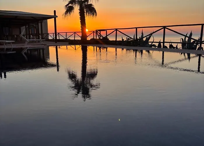 Hotel Bue Marino