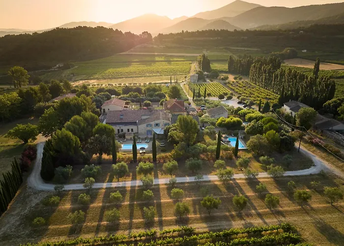  Clos Saint-Michel Resort & Spa