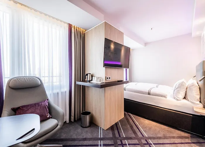 Premier Inn Köln City Süd